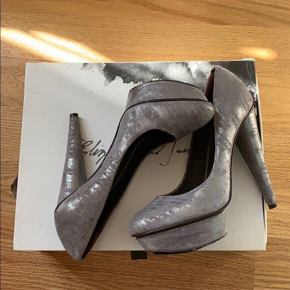 ELIZABETH & JAMES METALLIC SUEDE PUMPS SIZ…‎ - Picture 1 of 9